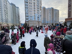 7 января отмечаем Рождество во дворе!

Ссылка на новость: http://grnland.ru/news/2072.html